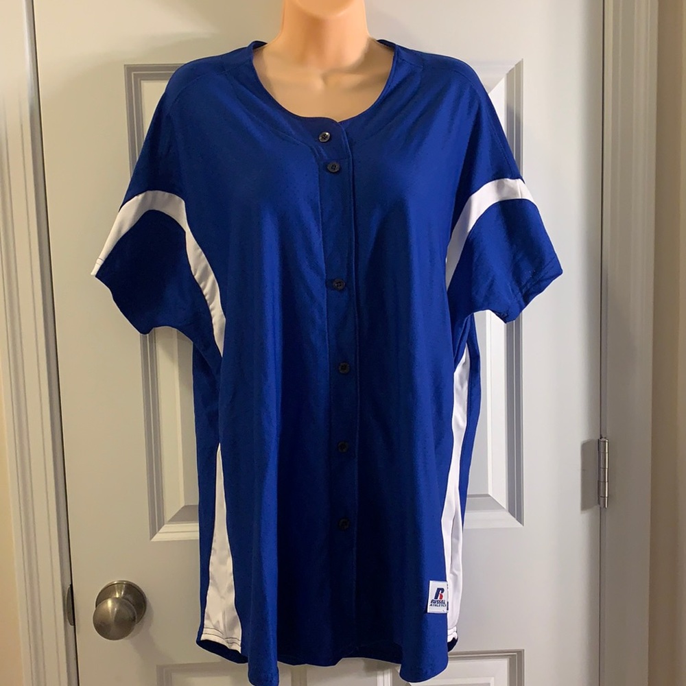 New comfortable button up baseball shirt.